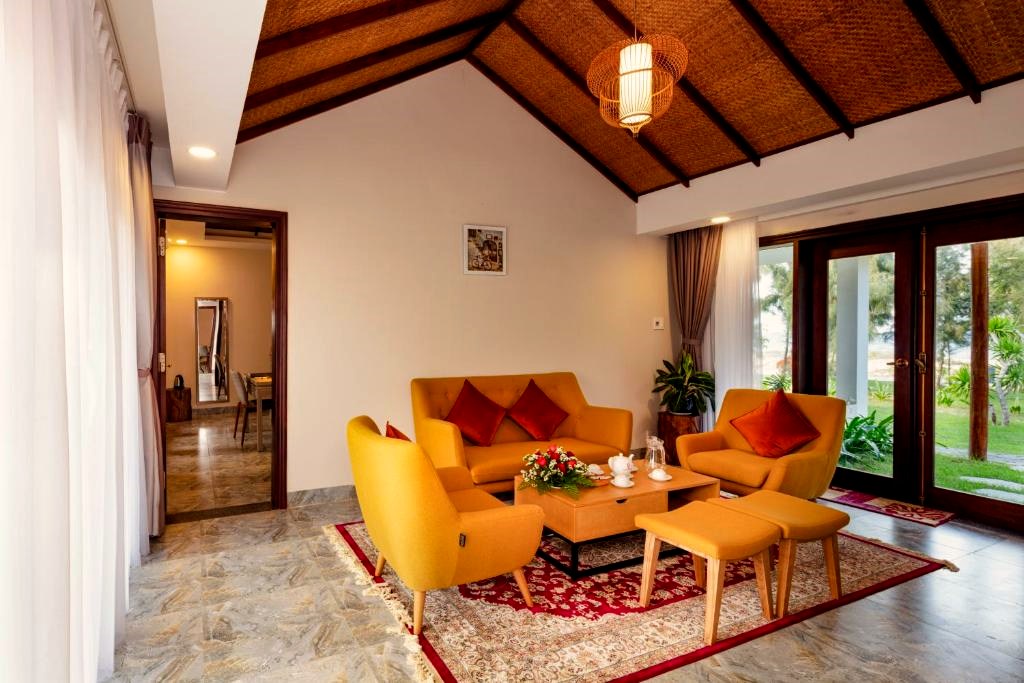 Phòng khách tại biệt thự 2 phòng ngủ